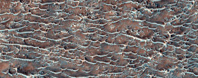 Ridge North of Huygens Crater