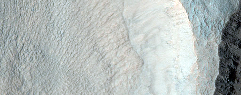 Features around Crater in Hellas Planitia