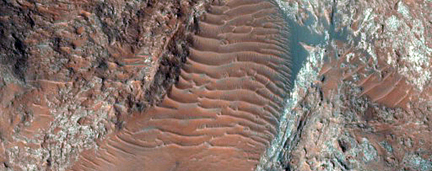 Light Toned Deposit in Arsinoes Chaos