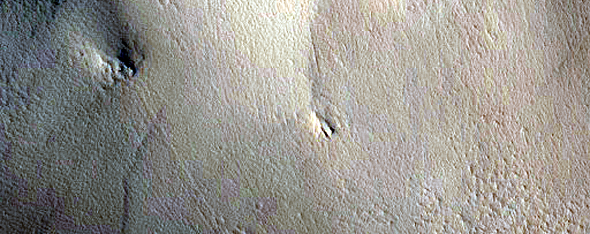 Noctis Labyrinthus