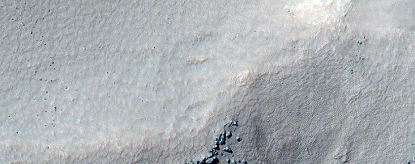 Large Gully Alcove in Ross Crater