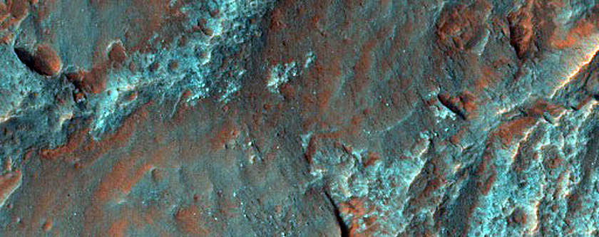 Possible Active Dune Field in Valles Marineris