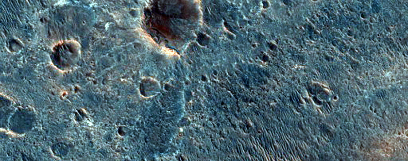 Diverse Geologic Units South of Eos Chasma