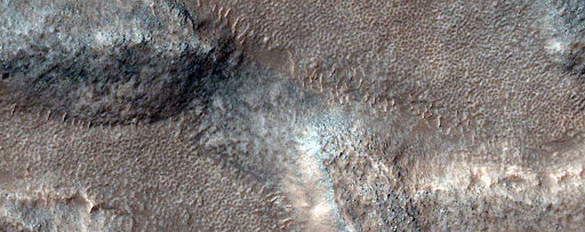 Channel near Harmakhis Vallis