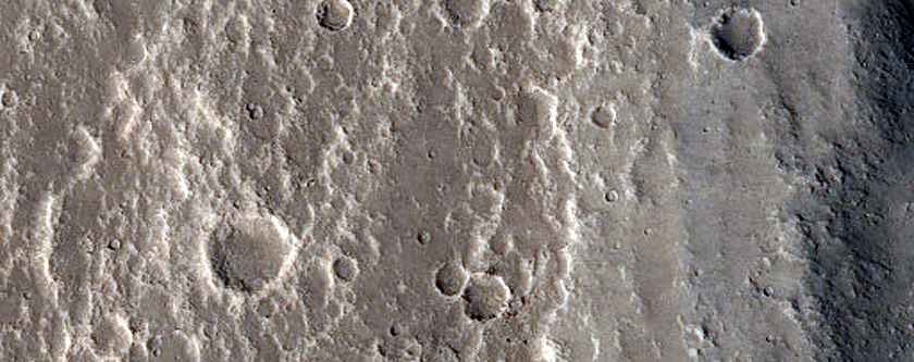 Possible Cut Bank on Meander in Kasei Valles 