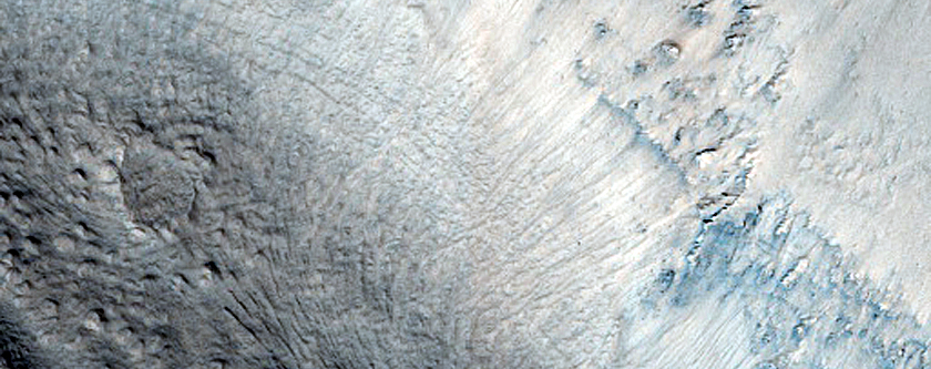 Bedrock Alcove in Mamers Valles