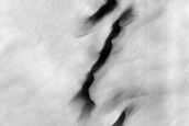 Dunes with Linear Gullies in Hellas Planitia