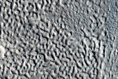Convergent Ice Flow and Structural Transitions in Lineated Valley Fill