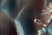 Dunes Changes Southwest of Herschel Crater