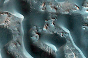Dunes in Crater near Nilosyrtis Mensae