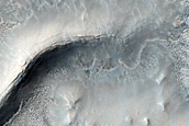 Gullies near Harmakhis Vallis